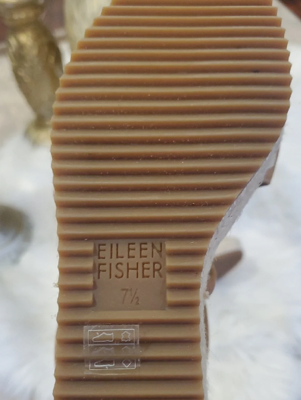 Nwot Eileen Fisher Tan Suede Crisscross Espadrille Wedges